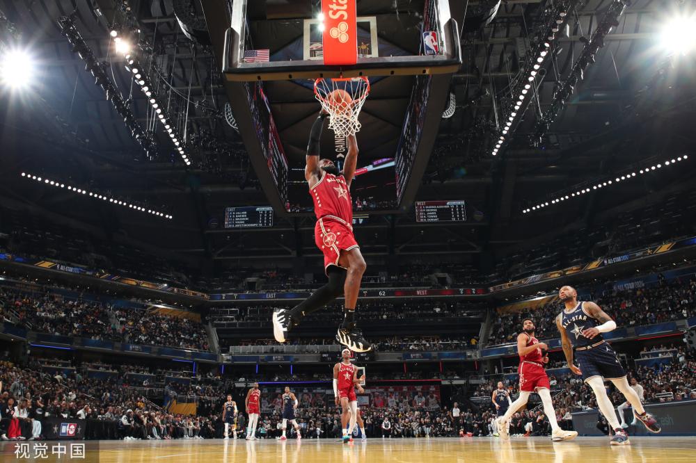 面临困难的 面临困难的