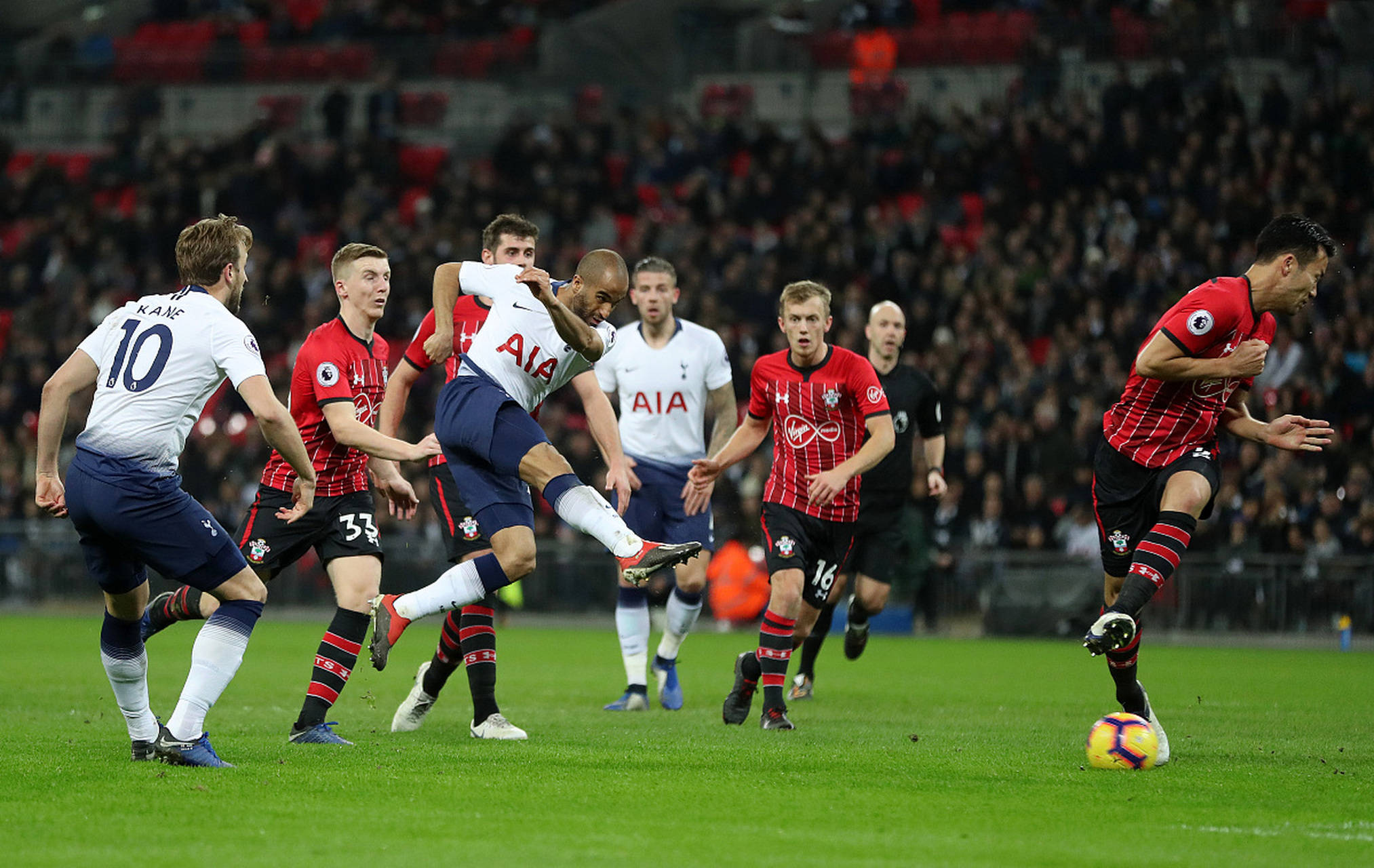 而他的领袖 而他的领袖